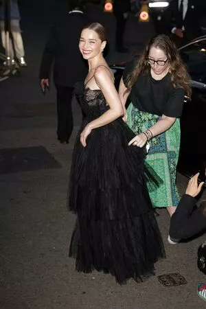 Emilia Clarke / clarkeyxo / emilia_clarke / emiliaclarke nude photo #1224