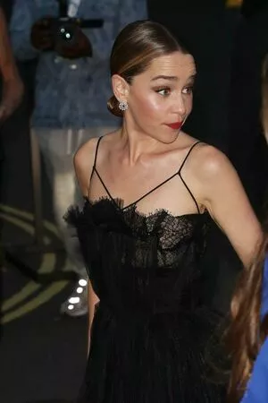 Emilia Clarke / clarkeyxo / emilia_clarke / emiliaclarke nude photo #1227