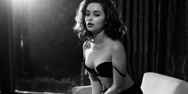 Emilia Clarke / clarkeyxo / emilia_clarke / emiliaclarke nude photo #1252