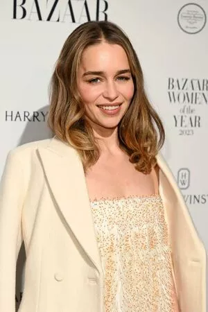 Emilia Clarke / clarkeyxo / emilia_clarke / emiliaclarke nude photo #1314