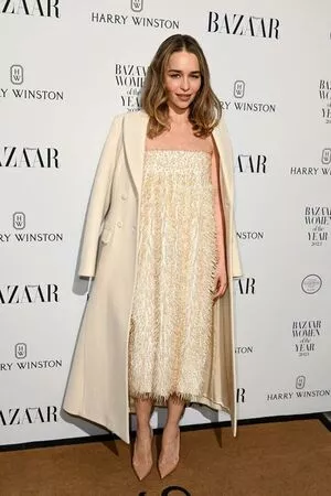 Emilia Clarke / clarkeyxo / emilia_clarke / emiliaclarke nude photo #1315