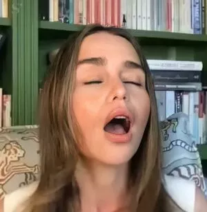 Emilia Clarke / clarkeyxo / emilia_clarke / emiliaclarke nude photo #1370