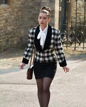 Emilia Clarke / clarkeyxo / emilia_clarke / emiliaclarke nude photo #1387