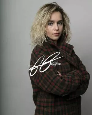 Emilia Clarke / clarkeyxo / emilia_clarke / emiliaclarke nude photo #1392