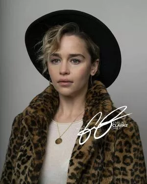 Emilia Clarke / clarkeyxo / emilia_clarke / emiliaclarke nude photo #1394
