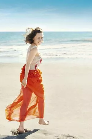 Emilia Clarke / clarkeyxo / emilia_clarke / emiliaclarke nude photo #1402