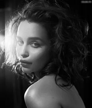 Emilia Clarke / clarkeyxo / emilia_clarke / emiliaclarke nude photo #1531