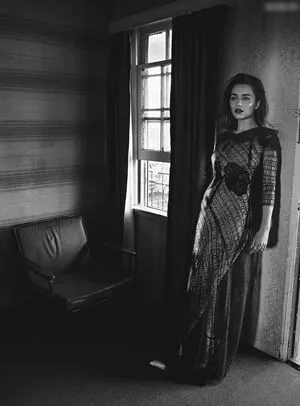 Emilia Clarke / clarkeyxo / emilia_clarke / emiliaclarke nude photo #1540