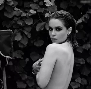 Emilia Clarke / clarkeyxo / emilia_clarke / emiliaclarke nude photo #1545