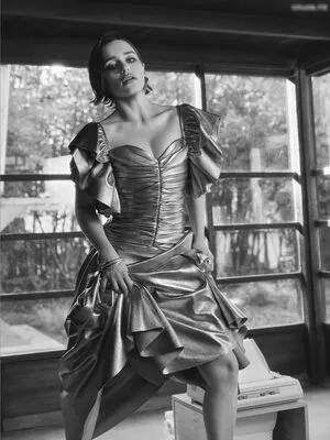 Emilia Clarke / clarkeyxo / emilia_clarke / emiliaclarke nude photo #1573