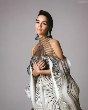 Emilia Clarke / clarkeyxo / emilia_clarke / emiliaclarke nude photo #1582