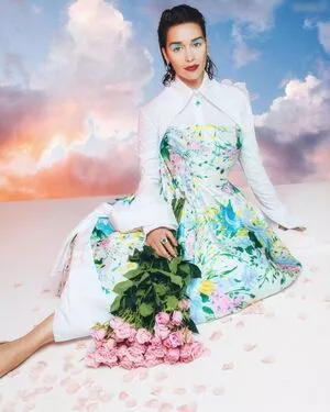 Emilia Clarke / clarkeyxo / emilia_clarke / emiliaclarke nude photo #1583