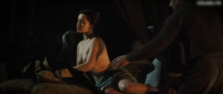 Emilia Clarke / clarkeyxo / emilia_clarke / emiliaclarke nude photo #1592