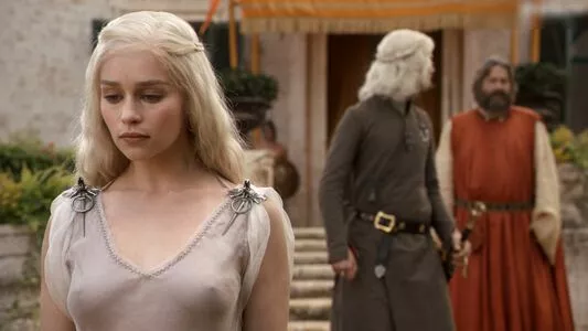 Emilia Clarke / clarkeyxo / emilia_clarke / emiliaclarke nude photo #1597