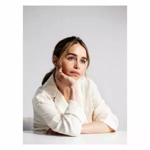 Emilia Clarke / clarkeyxo / emilia_clarke / emiliaclarke nude photo #1649