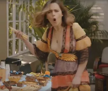 Emilia Clarke / clarkeyxo / emilia_clarke / emiliaclarke nude photo #1653