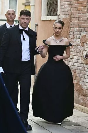 Emilia Clarke / clarkeyxo / emilia_clarke / emiliaclarke nude photo #1661