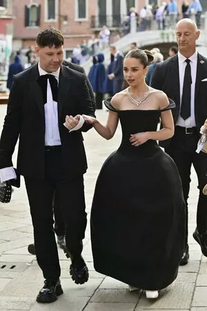 Emilia Clarke / clarkeyxo / emilia_clarke / emiliaclarke nude photo #1664