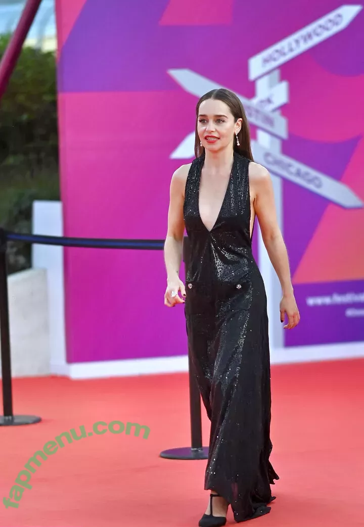 Emilia Clarke nude photo #1137 (clarkeyxo / emilia_clarke / emiliaclarke)