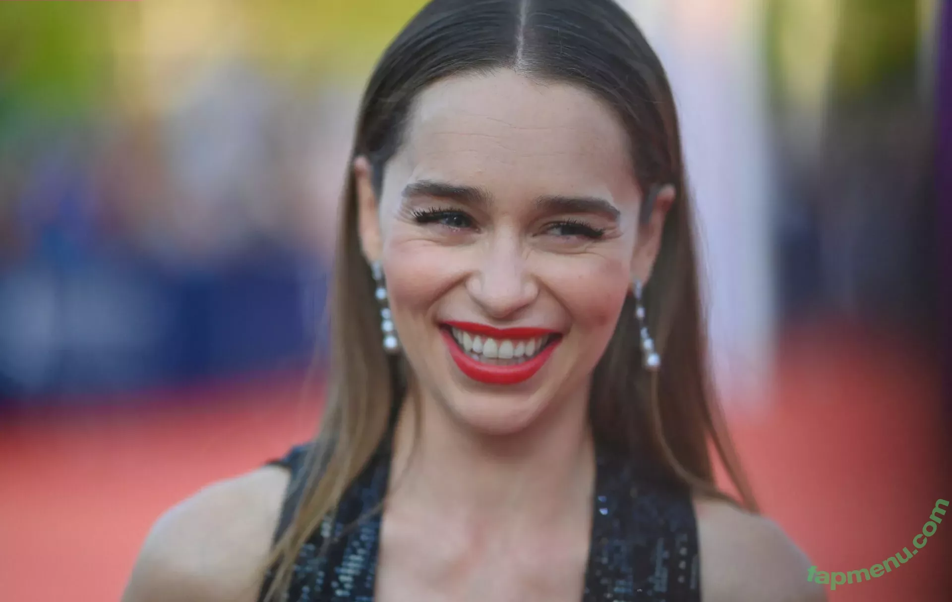 Emilia Clarke nude photo #1148 (clarkeyxo / emilia_clarke / emiliaclarke)