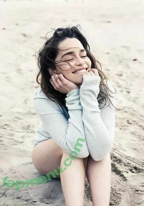 Emilia Clarke nude photo #1261 (clarkeyxo / emilia_clarke / emiliaclarke)