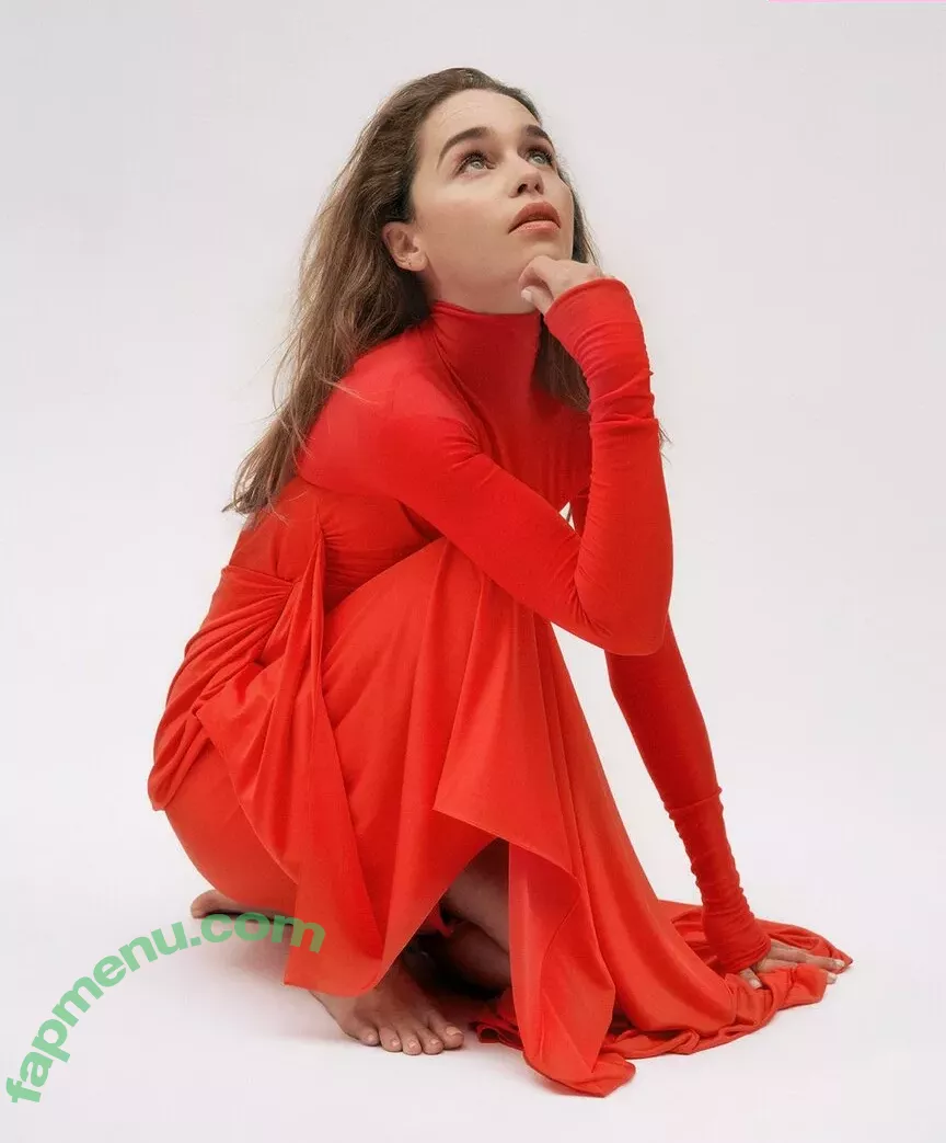 Emilia Clarke nude photo #1306 (clarkeyxo / emilia_clarke / emiliaclarke)