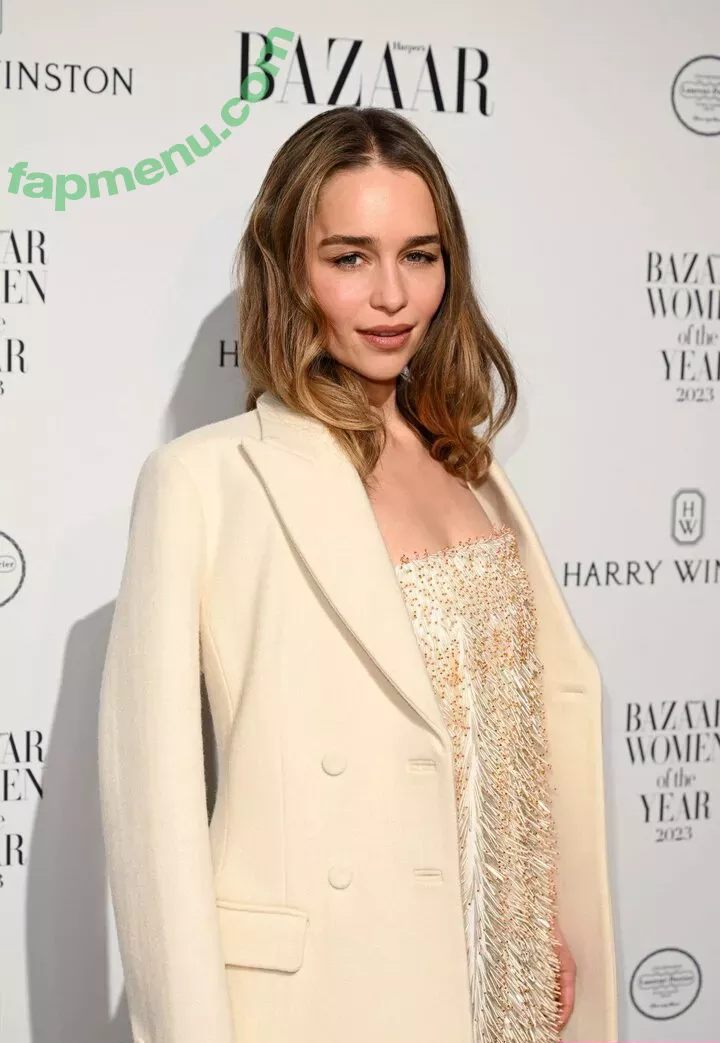 Emilia Clarke nude photo #1313 (clarkeyxo / emilia_clarke / emiliaclarke)