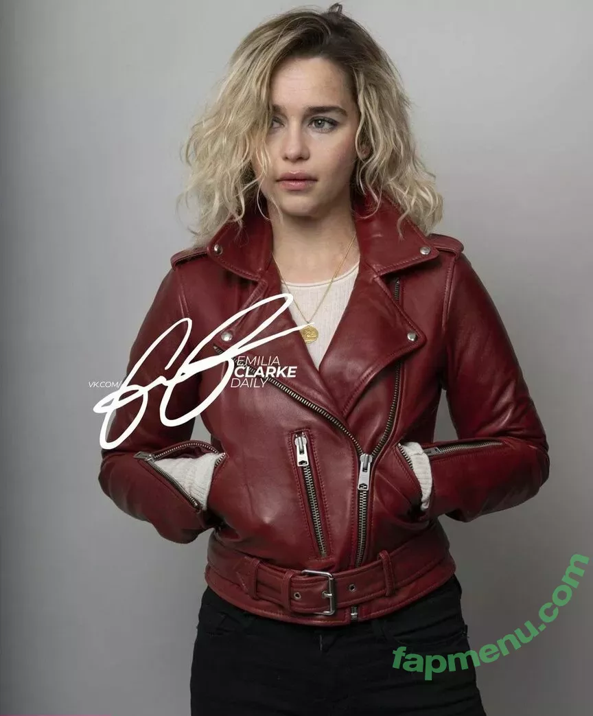 Emilia Clarke nude photo #1342 (clarkeyxo / emilia_clarke / emiliaclarke)