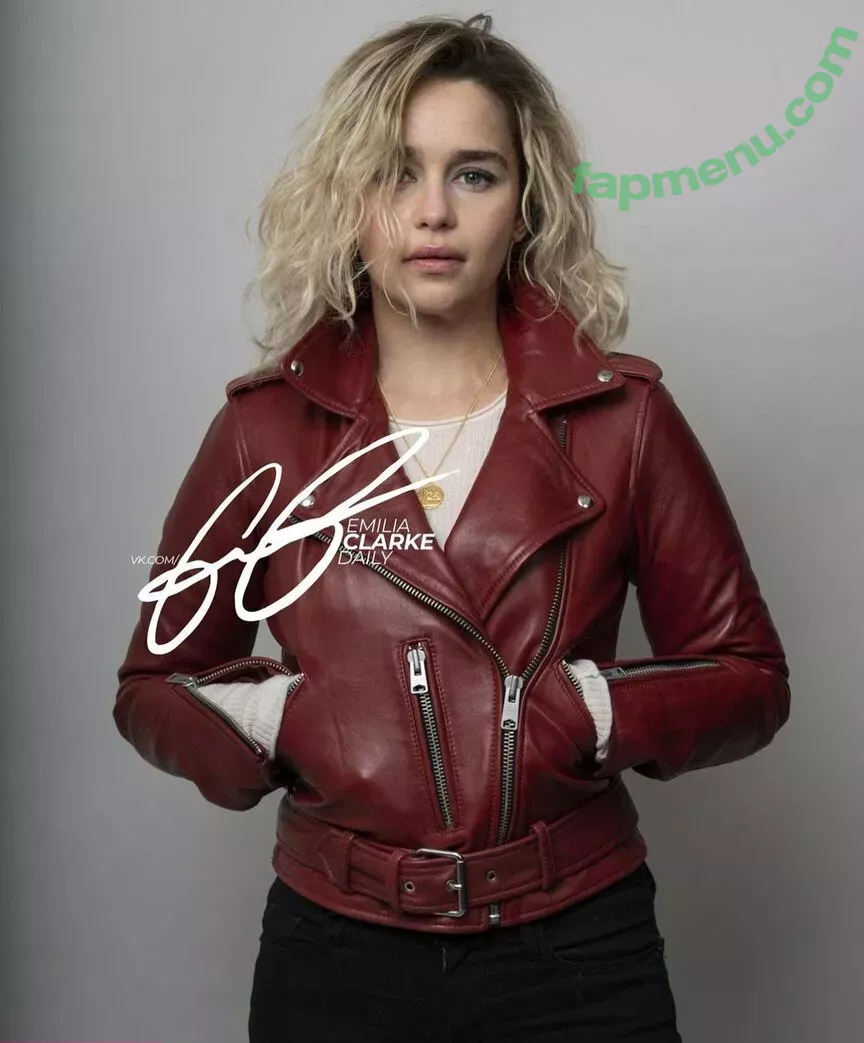 Emilia Clarke nude photo #1347 (clarkeyxo / emilia_clarke / emiliaclarke)
