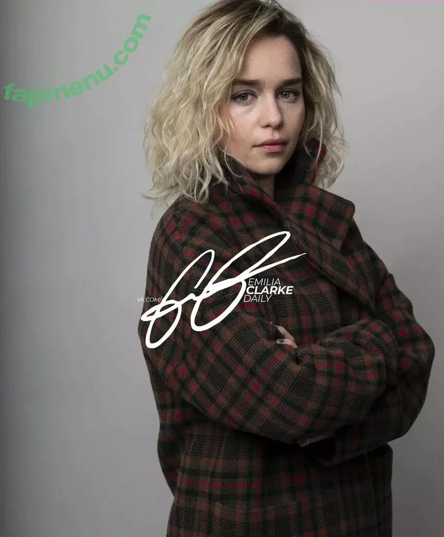 Emilia Clarke nude photo #1392 (clarkeyxo / emilia_clarke / emiliaclarke)