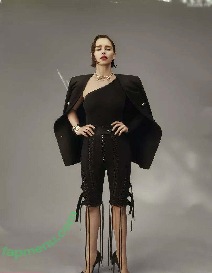 Emilia Clarke nude photo #1574 (clarkeyxo / emilia_clarke / emiliaclarke)
