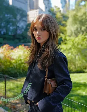 Emilia Jones / emiliajonesy nude photo #0203