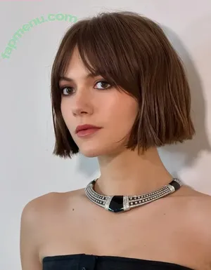 Emilia Jones / emiliajonesy nude photo #0376