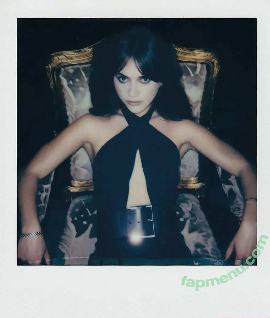 Emilia Jones nude photo #0224 (emiliajonesy)