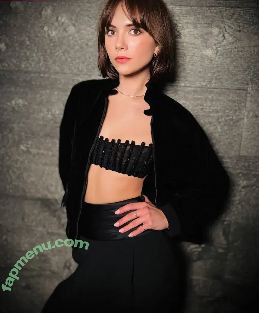 Emilia Jones nude photo #0230 (emiliajonesy)