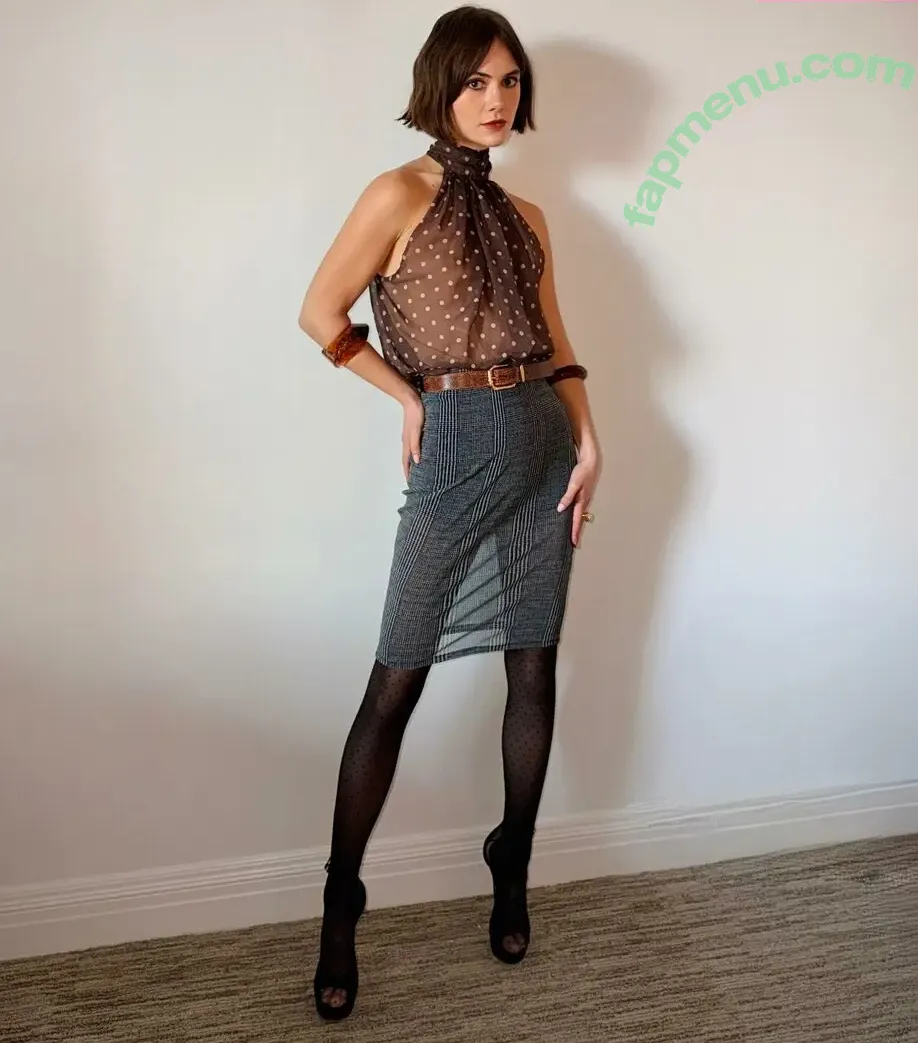 Emilia Jones nude photo #0381 (emiliajonesy)