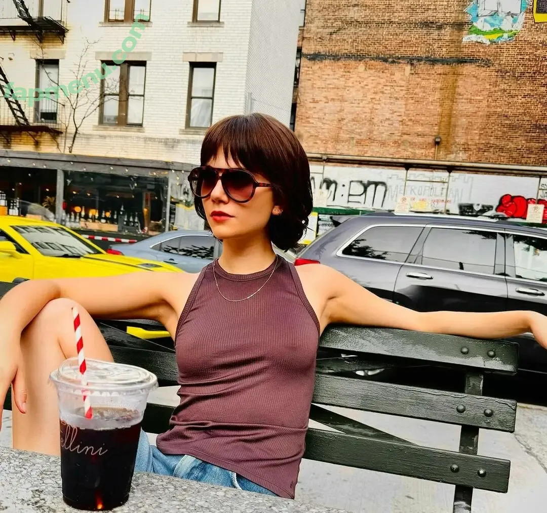 Emilia Jones nude photo #0389 (emiliajonesy)