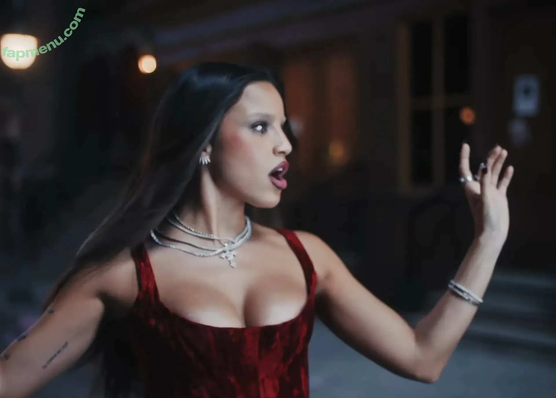 Emilia Mernes nude photo #0174 (emiliamernes / emimernes_)