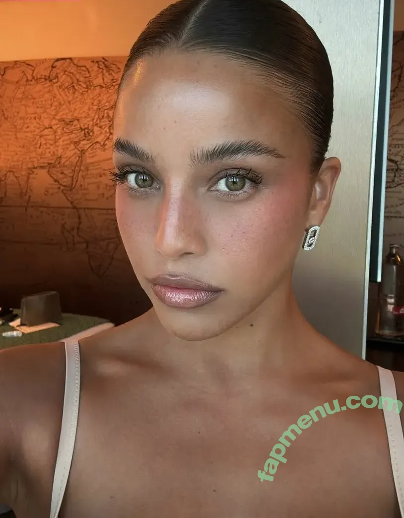 Emilia Mernes nude photo #0196 (emiliamernes)