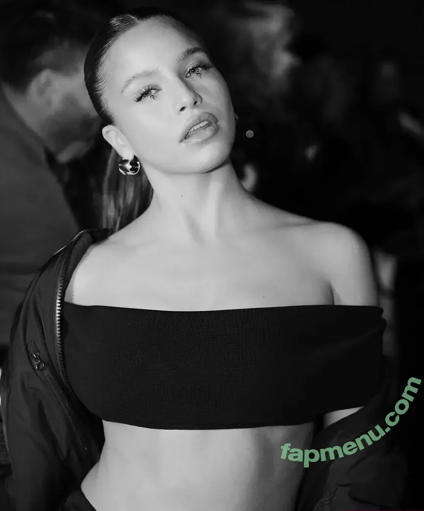 Emilia Mernes nude photo #0211 (emiliamernes)