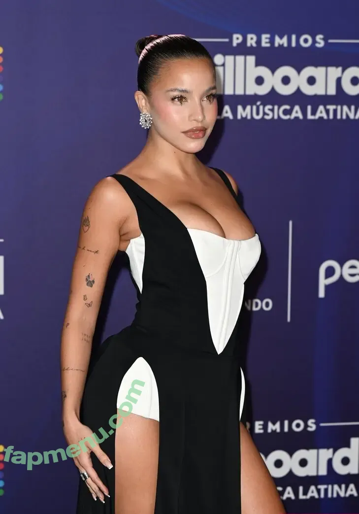 Emilia Mernes nude photo #0313 (emiliamernes)