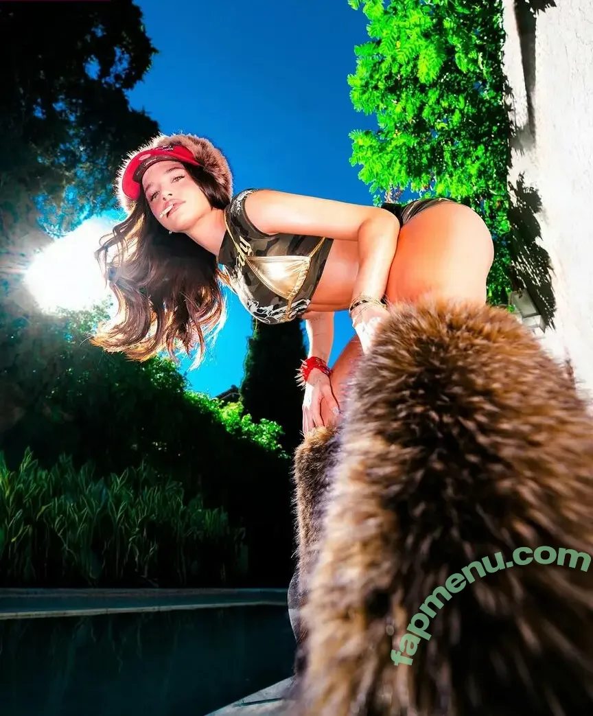 Emilia Mernes nude photo #0366 (emiliamernes / emimernes_)