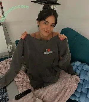 Emilia Suarez / emsuarley nude photo #0014