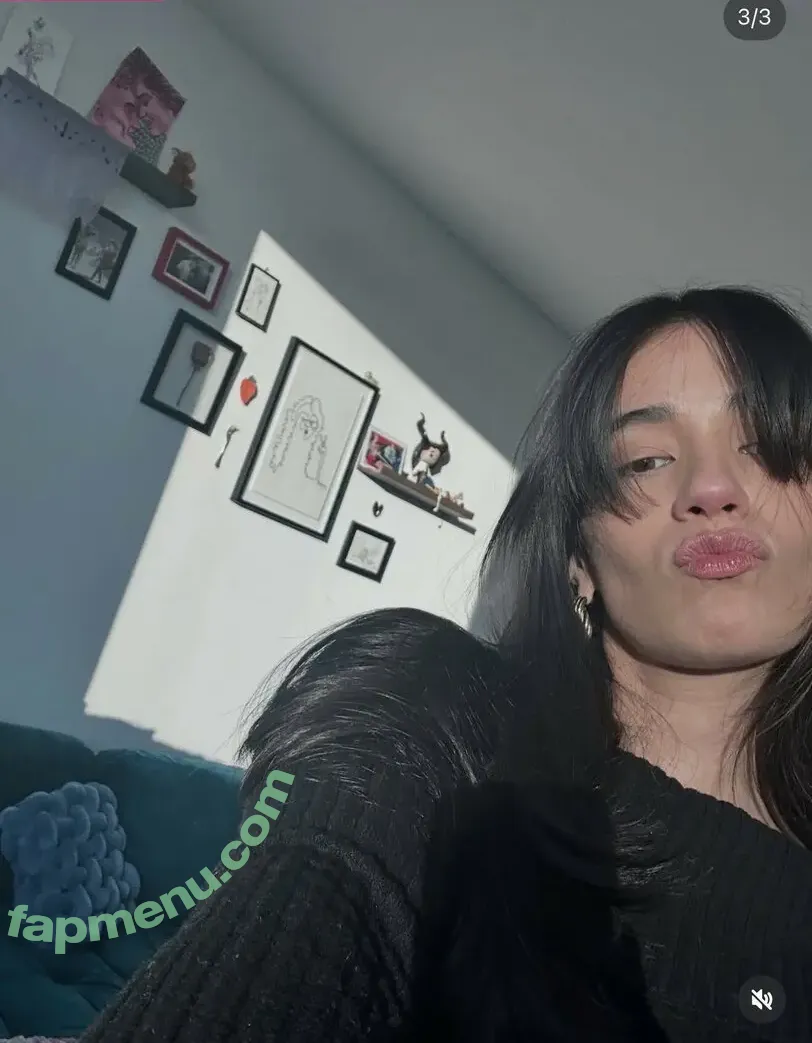 Emilia Suarez nude photo #0012 (emsuarley)