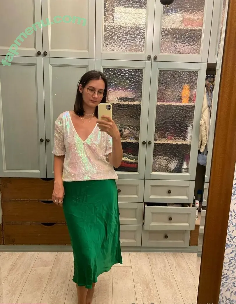 emilia.sw nude photo #0026 (emilia.s.w)