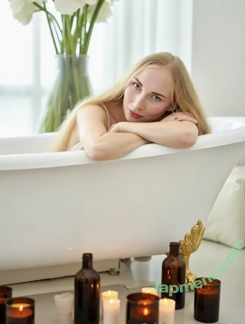 emilia.tt nude photo #0135 (emiliaa.tt)