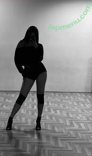 Emilia Wegrzynek / emila.17x / emila.17xx nude photo #0055