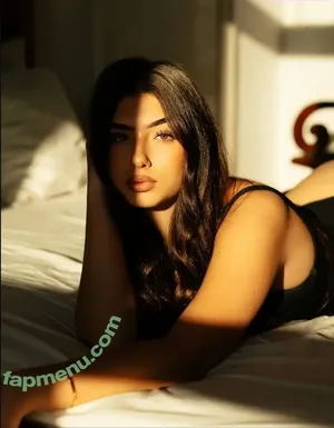 Emilia Wegrzynek / emila.17x / emila.17xx nude photo #0061