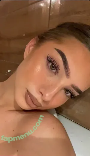 Emilia Wegrzynek / emila.17x / emila.17xx nude photo #0066