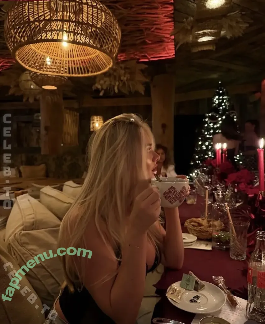 Emilia_wue nude photo #0309 (Emilia_wue)